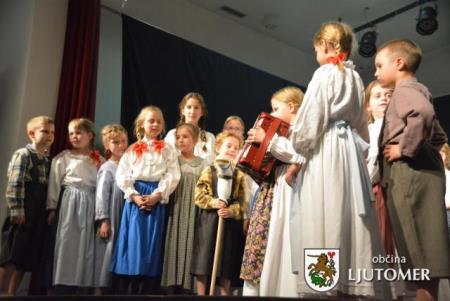 Folklora9