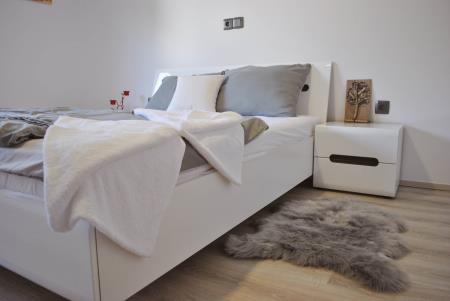 Apartma_Kšela_soba1